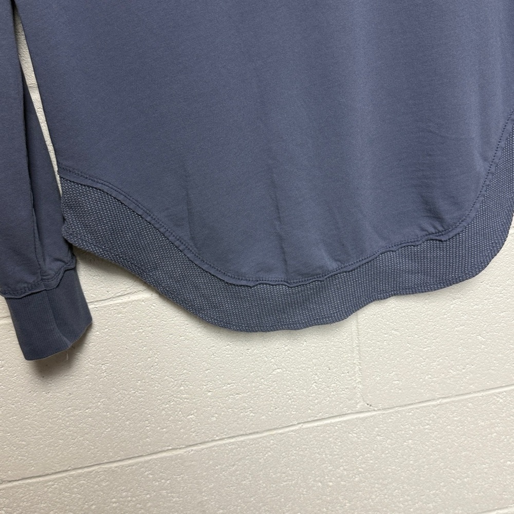 Women’s Te Verde Long Sleeve Blue Top Medium - Picture 3 of 6